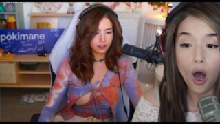 Pokimane SHOWS HER TITS ON TWITCH LIVE STREAM